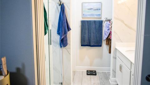 180 LAKE SMART CIRCLE