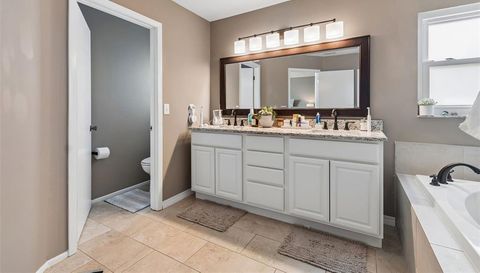 11415 WHISPERING HOLLOW