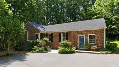 804 Salem Ct