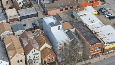 1412 W Diversey Parkway