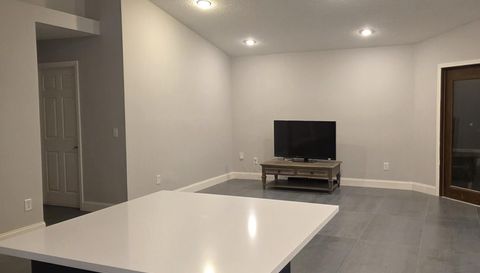 5852 Eagle Cay Terrace