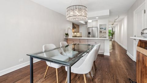 317 W WEBSTER Avenue