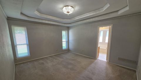 2214 Shannon Ln