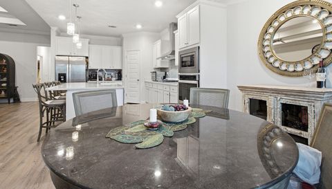 36 Pne Lk Dr
