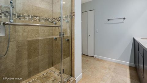 737 W Washington Boulevard