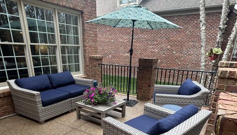 4916 Grey Oaks Villas Dr