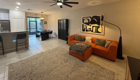 9640 Pembrooke Pines Dr