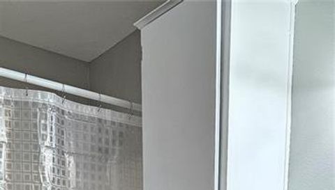 1400 GANDY BOULEVARD N