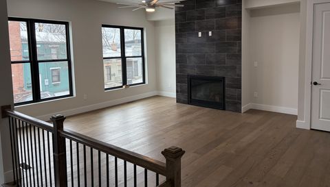 148 Mulberry St