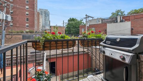 317 W WEBSTER Avenue