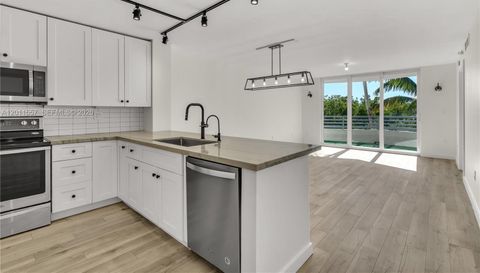 1401 Bay Rd