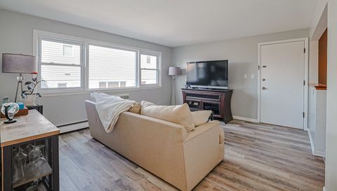 2222 N Harlem Avenue