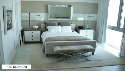 9400 E Bay Harbor Dr