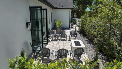 1220 DELANEY PARK DRIVE