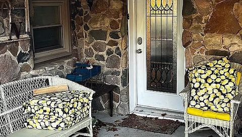 3884 E Forest Lodge Loop