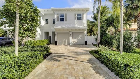 500 Ne Wavecrest Way