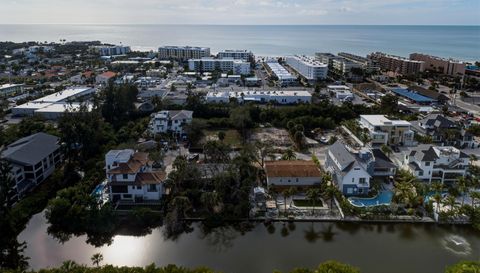 6550 Sabal Drive Sarasota