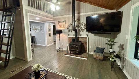 73 Arthur Anderson Rd