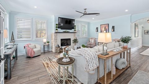 36 Hidden Treasure Dr