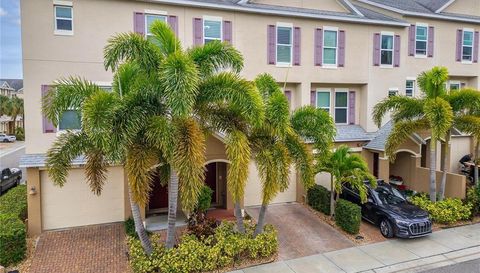 829 CALLISTA CAY LOOP