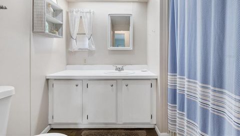 724 ROYAL PALM AVENUE