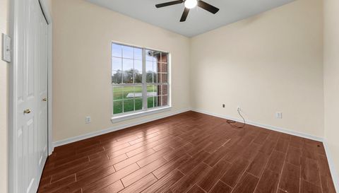 320 Woodland Oaks TRL