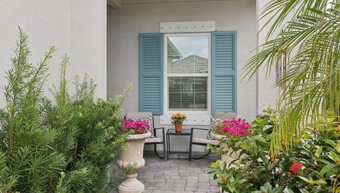 10025 Lake Wales CIRCLE