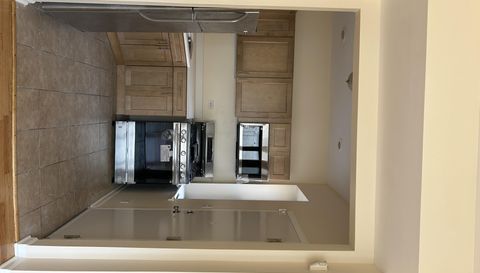 800 S Independence Blvd