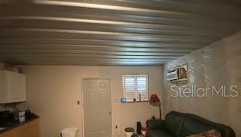 490 Saint Regis Grade