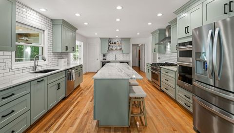 5016 Elkwood Ct