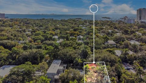 2496 - 2490 Abaco Avenue