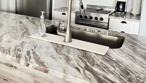 264 Alexandra Dr Unit 10