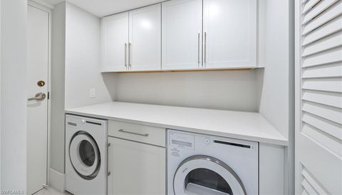 4041 Gulf Shore Blvd N