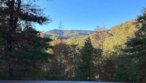 209 Falcon Crest Way