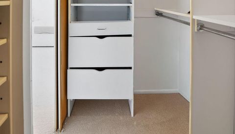 300 Diplomat Pkwy APT 601