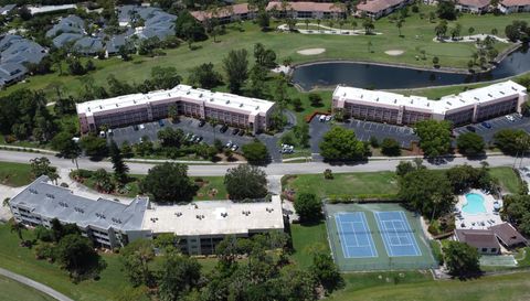 501 Forest Lakes Blvd