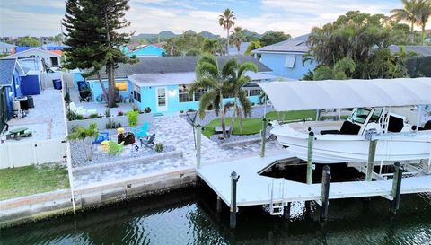 1015 SPINDLE PALM WAY