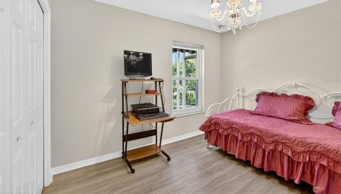 15144 HENNIPEN CIRCLE