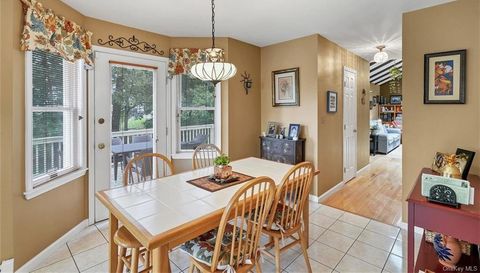 2 Whitman Pl