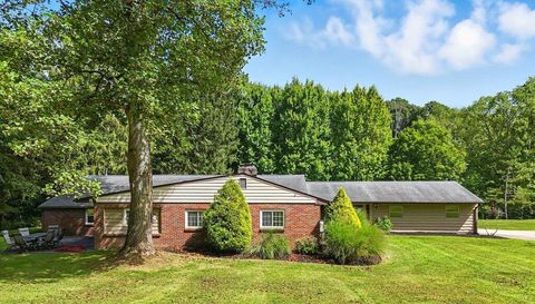 2200 Yellow Creek Rd