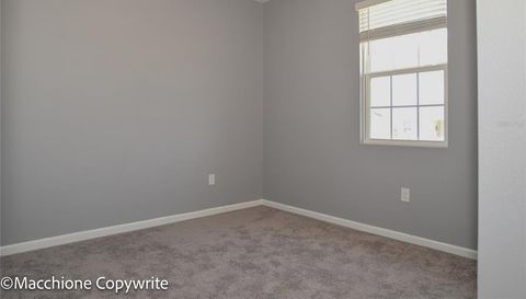 316 LAKE SMART CIRCLE