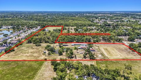 5650 Churchill Downs Rd