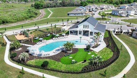 1090 SILVERLAKE BOULEVARD