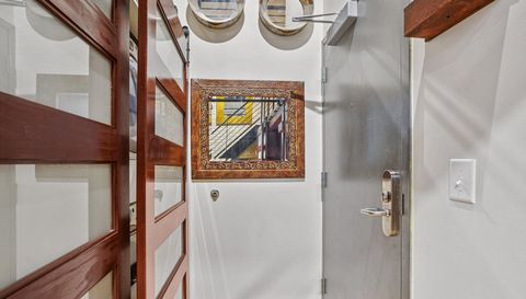 801 Washington Avenue N