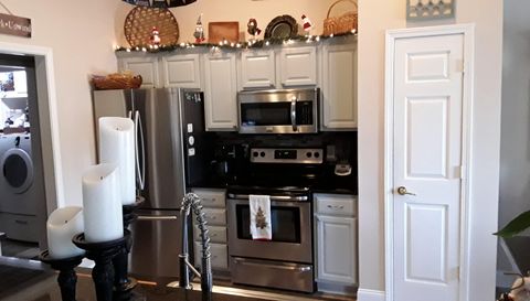 200 Silverbelle Blvd