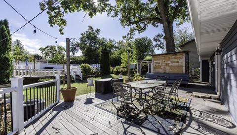 18225 W Lindenwood Drive