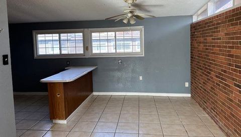 8414 Buckthorn Drive