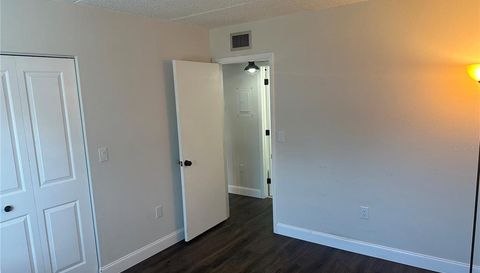 207 PALMETTO COURT