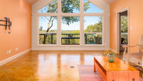 190 Shady Bluff DR