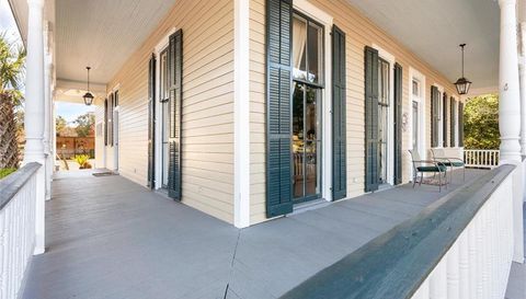 3251 Cottage Hill